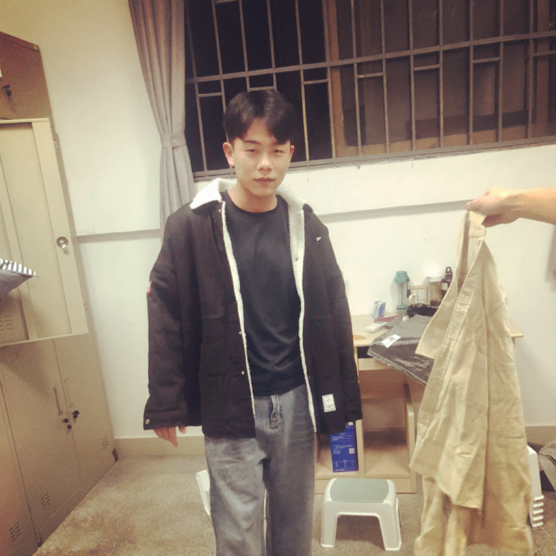 矜柔和危机的照片