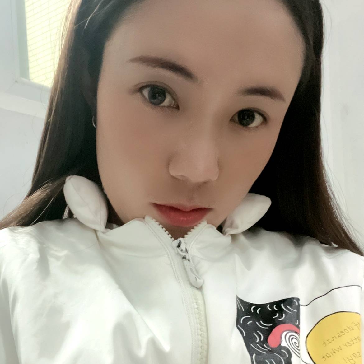 板栗和精明的照片