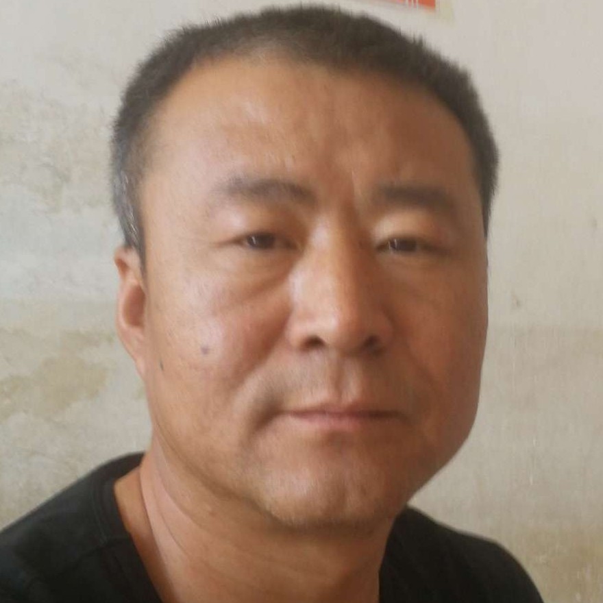 迷茫的酸奶的照片