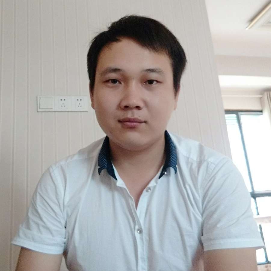 帅哥精明12的照片