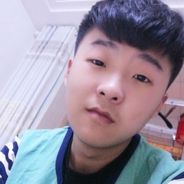 李啊恒的照片
