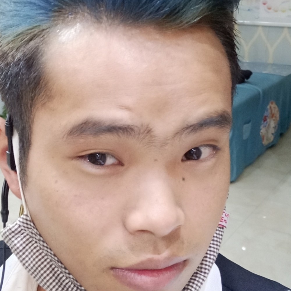 害羞相许河马的照片