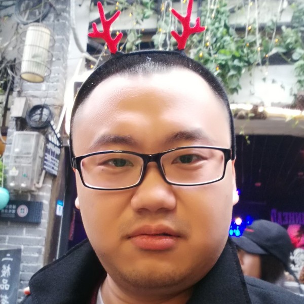 罗浩lhm的照片