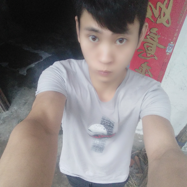 怕孤独放弃陌颜的照片