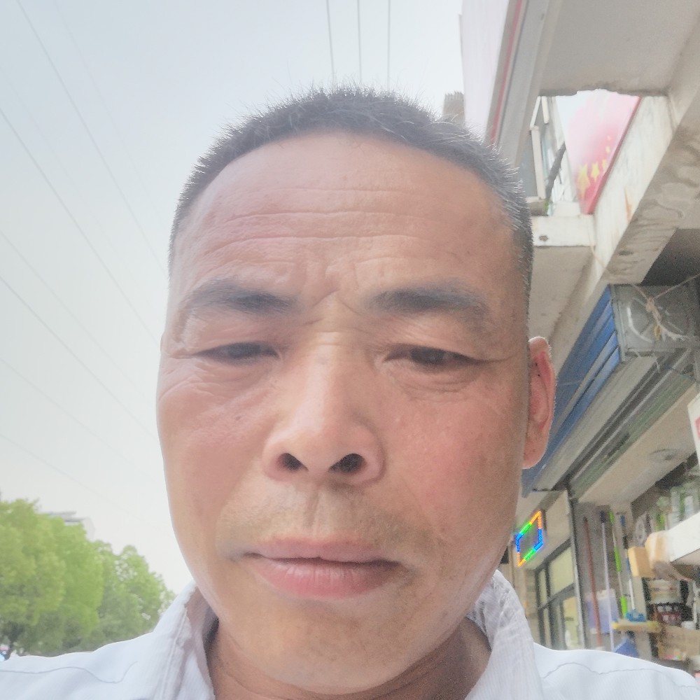开荒者的照片