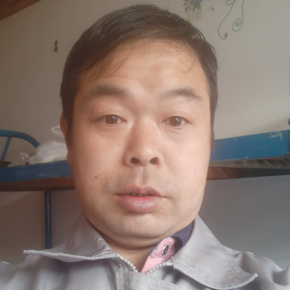 淡定等待鞋子的照片