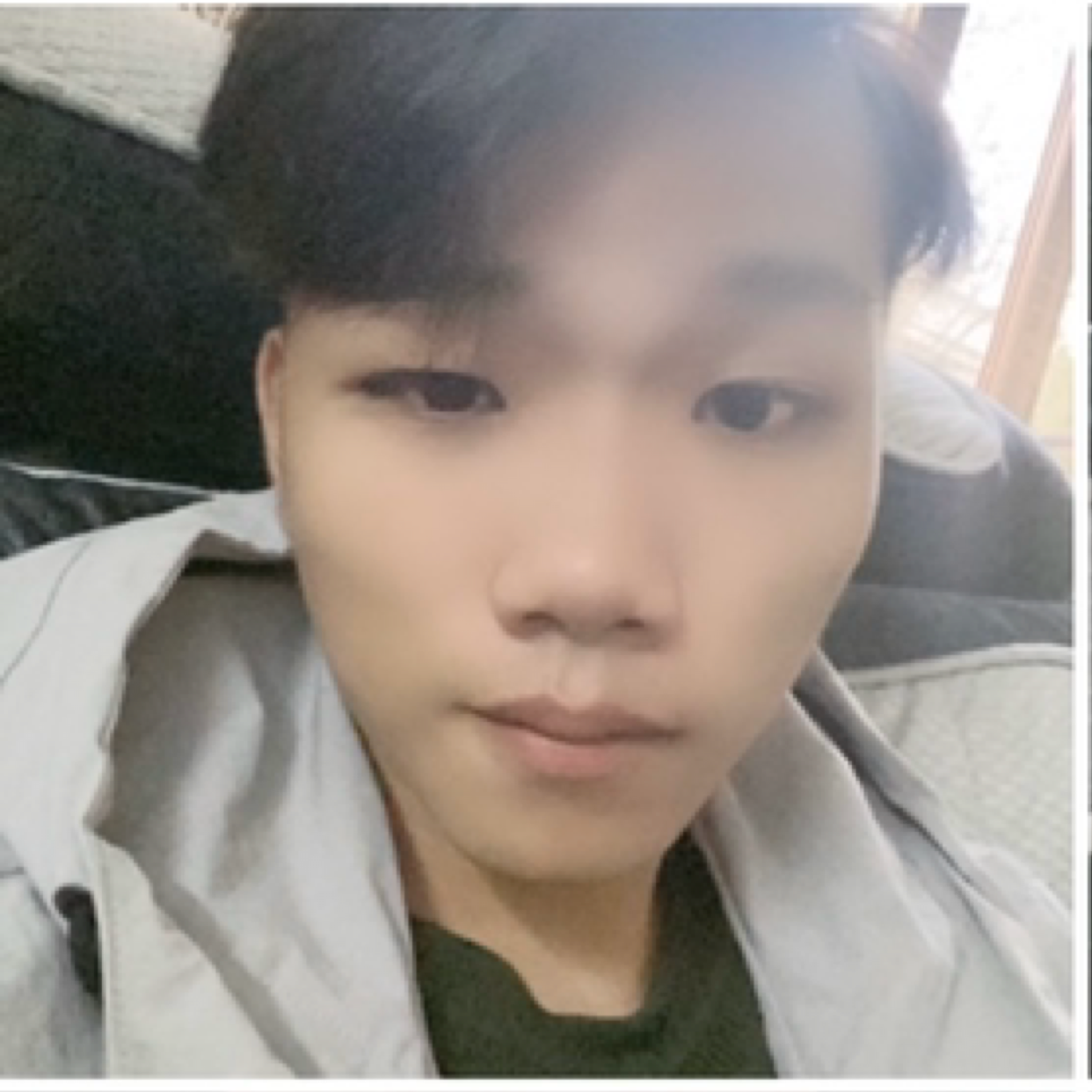 灬眼前人是心上人的照片