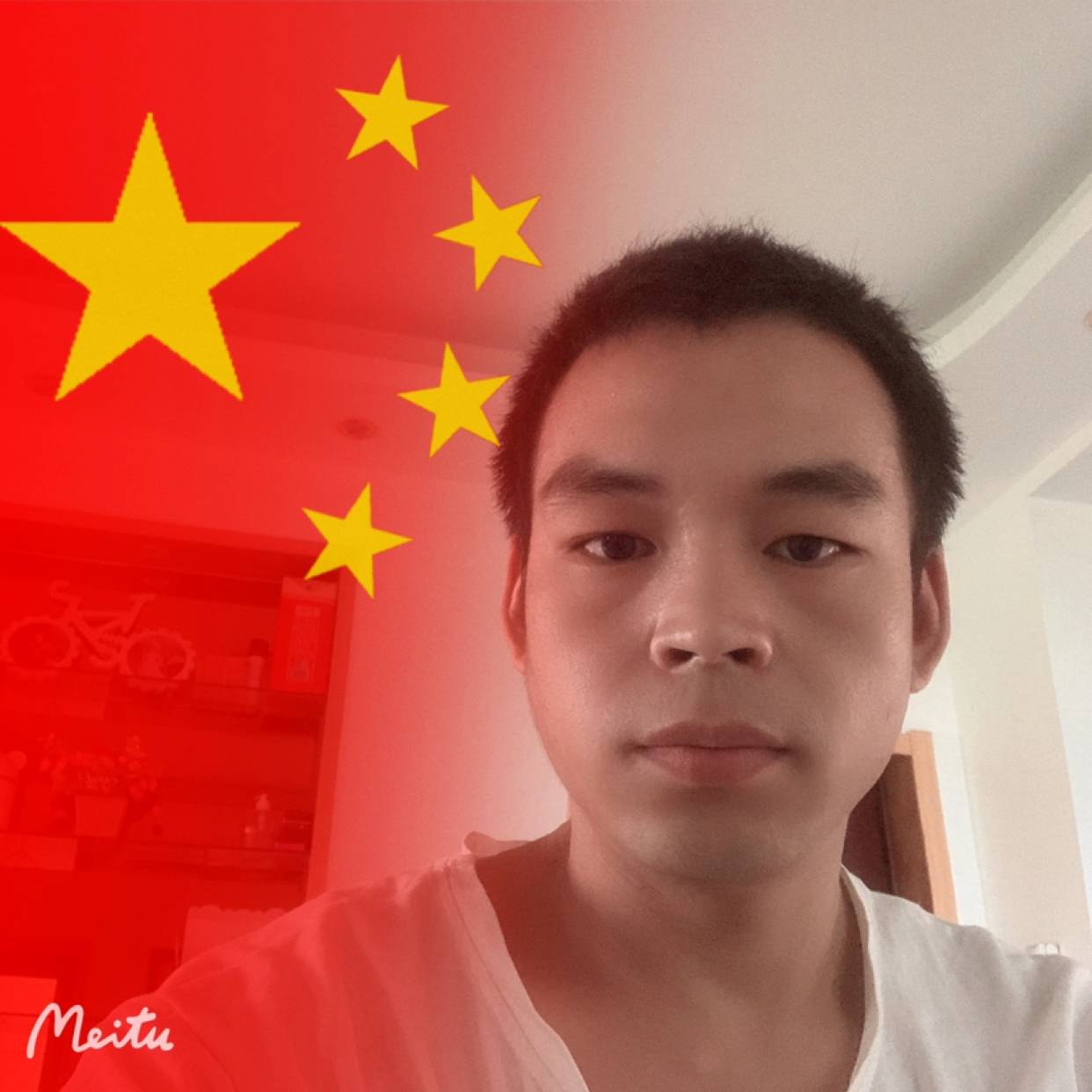 响佐佐的照片