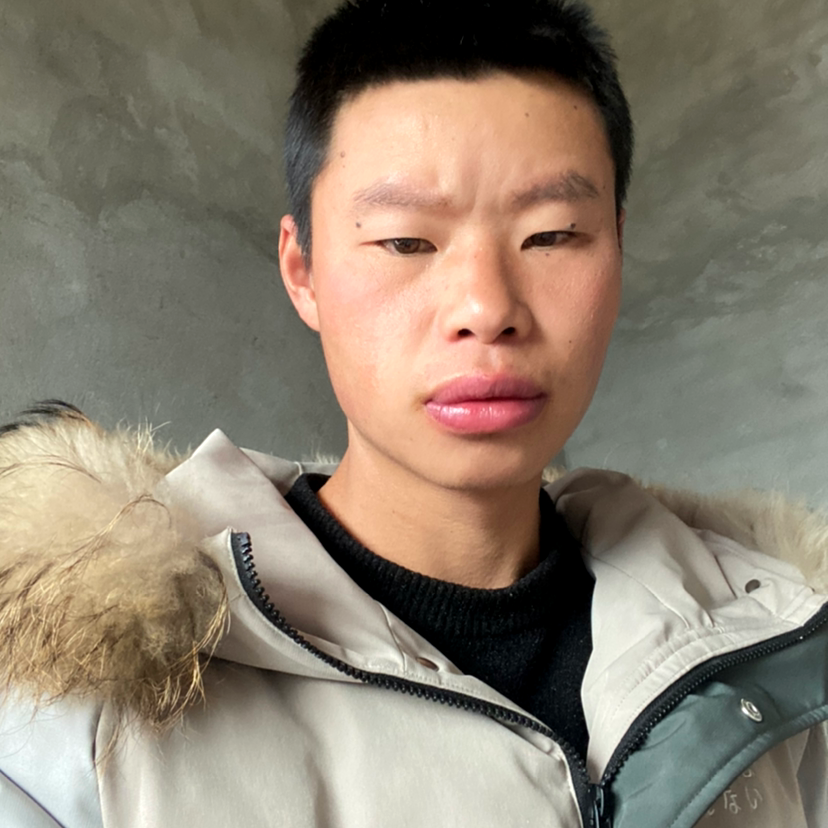 陌殇鳗鱼的照片