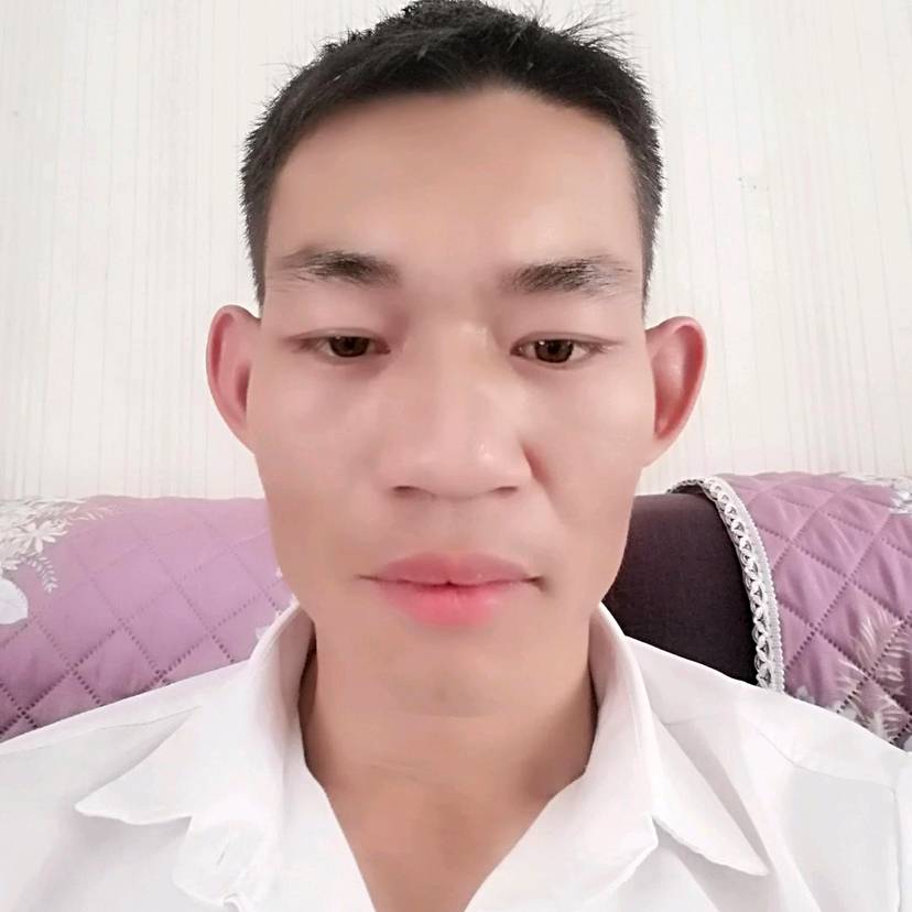 董灵儿的照片