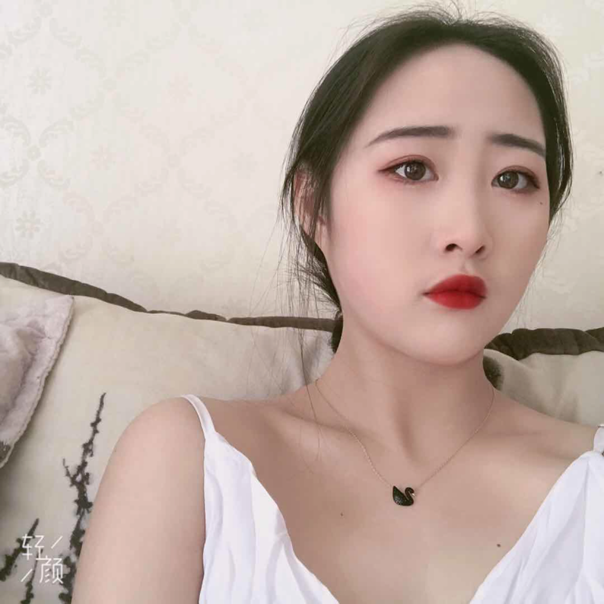 霸气漫步流沙的照片