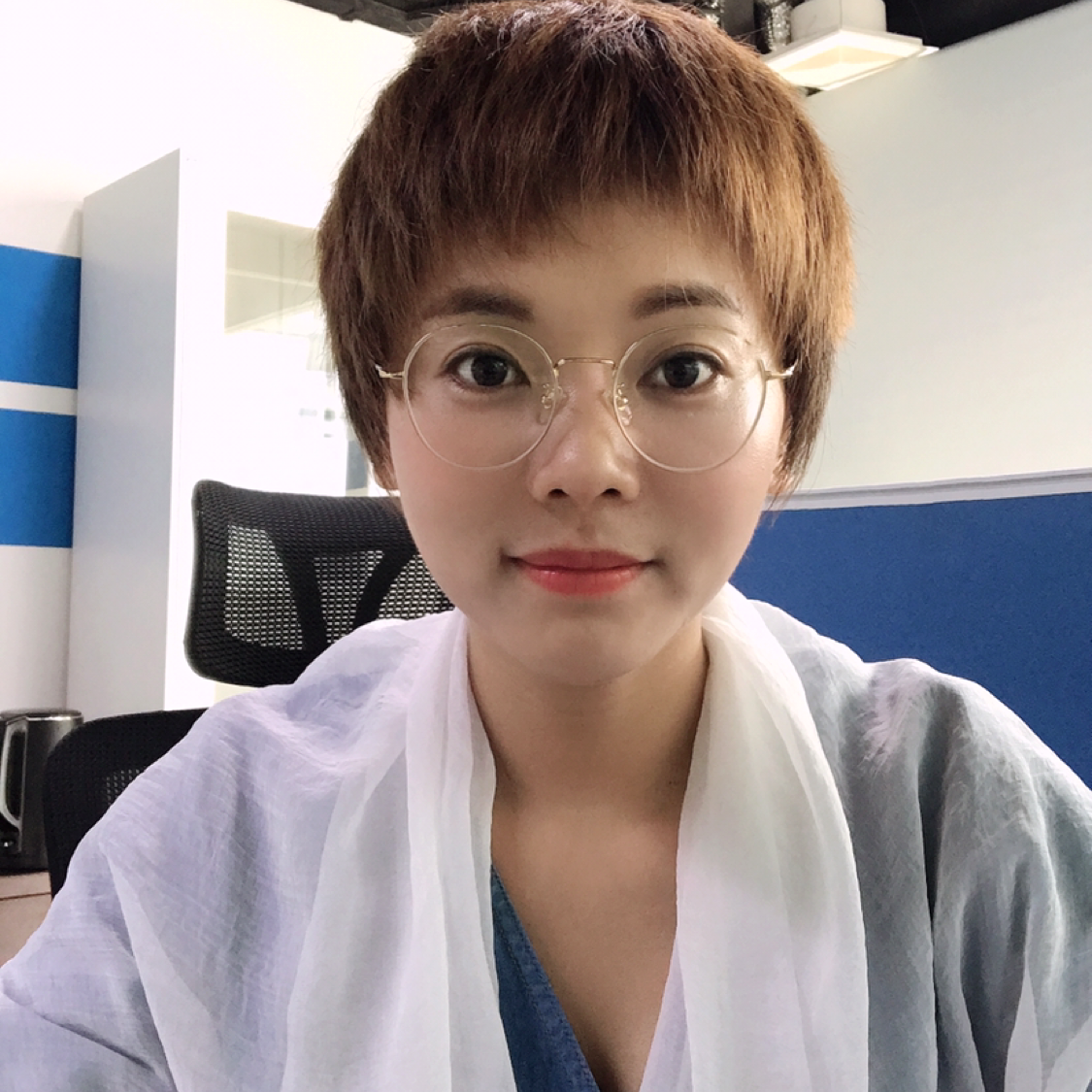 初妆拾忆淡然的照片