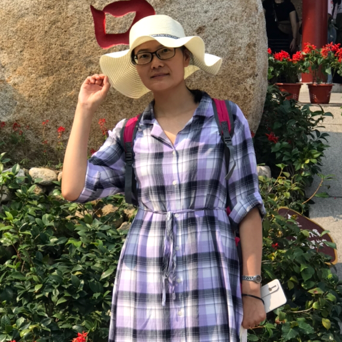 敏感泪了数据线的照片