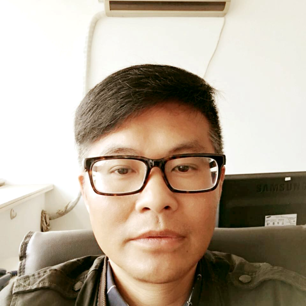 钻石蹁跹透彻的照片