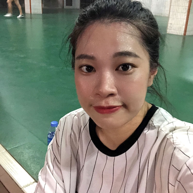 Connie12的照片