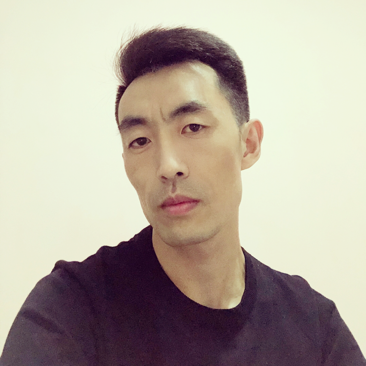 沉静还钢笔的照片