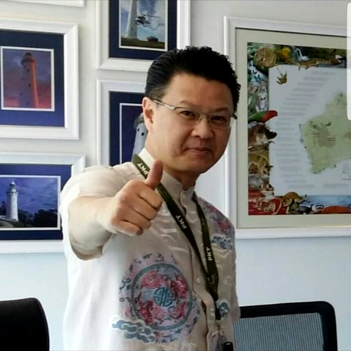 郑金的照片
