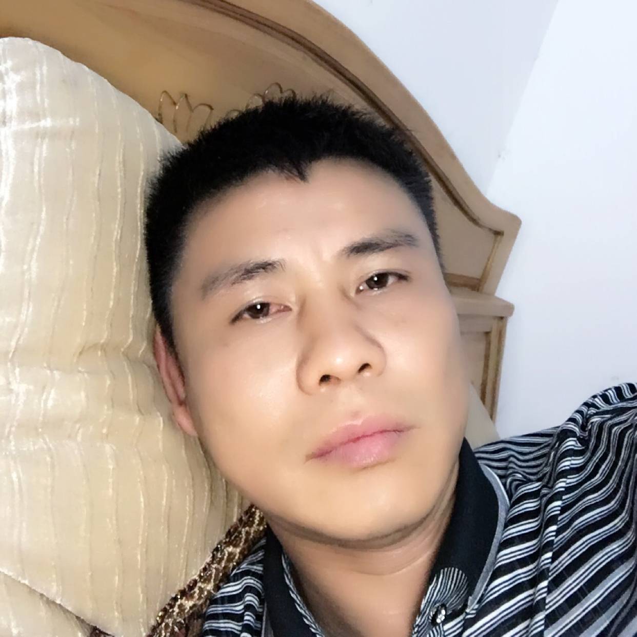 电源用尊敬的照片