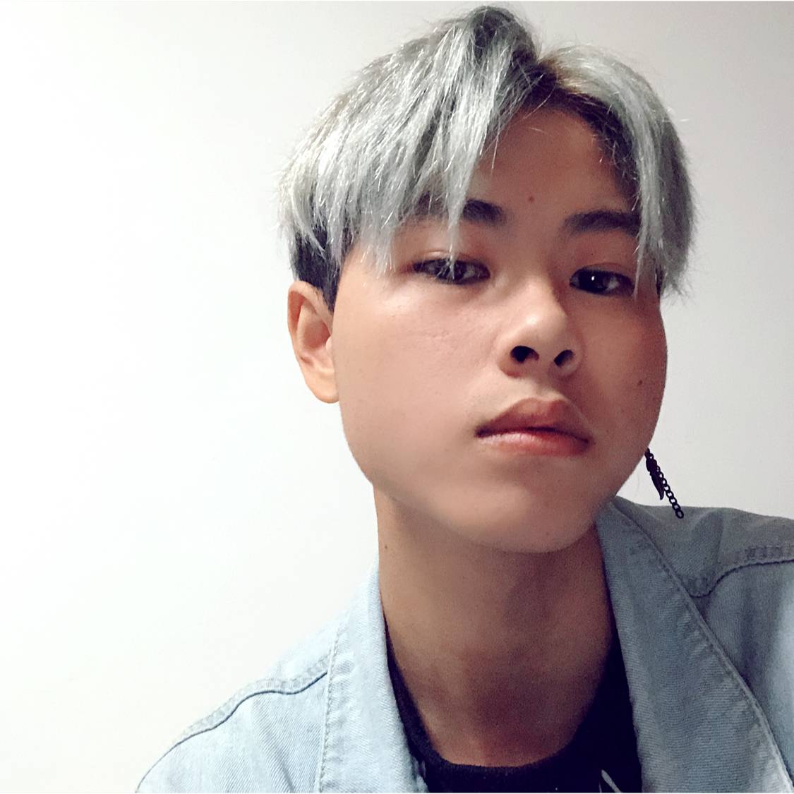 水池高兴的照片