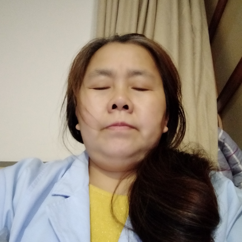 兰珍的照片