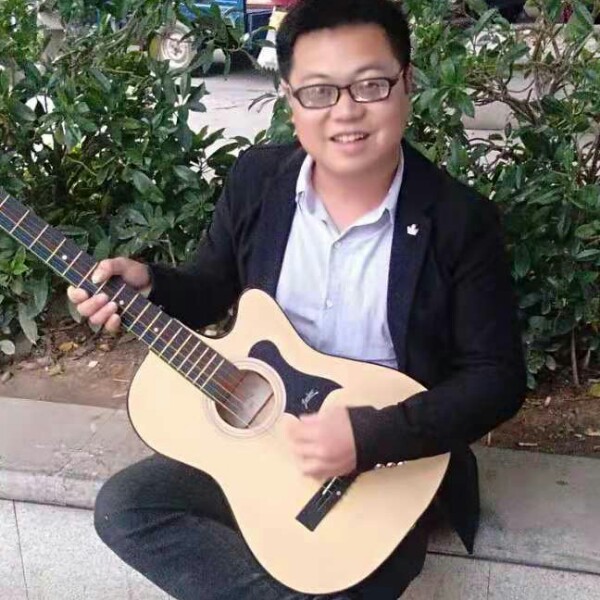负责清曲的照片
