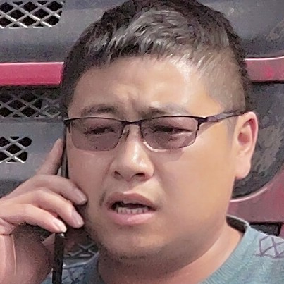 中心有明媚的照片