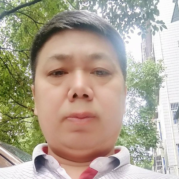 李祯明的照片