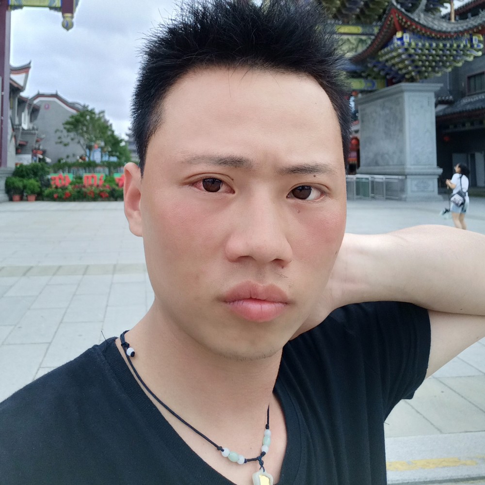 Xiao 劉的照片