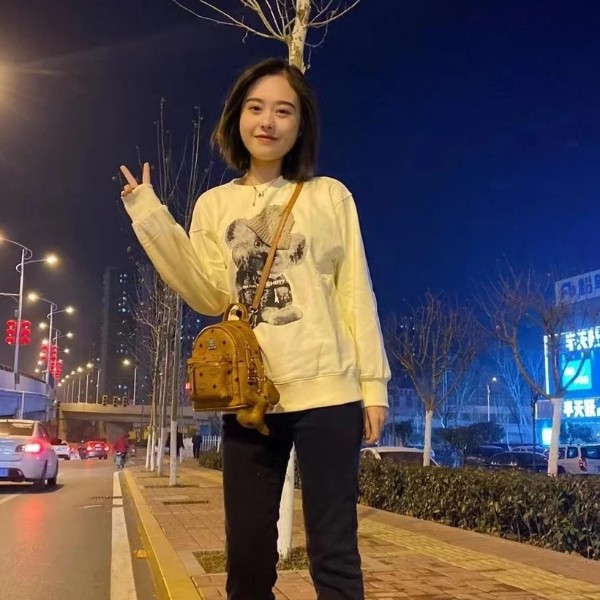 爱热闹的茶座的照片