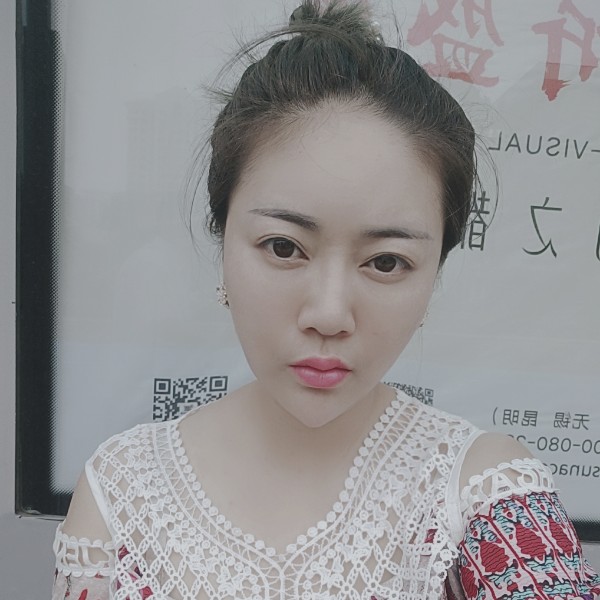小阿杉的照片
