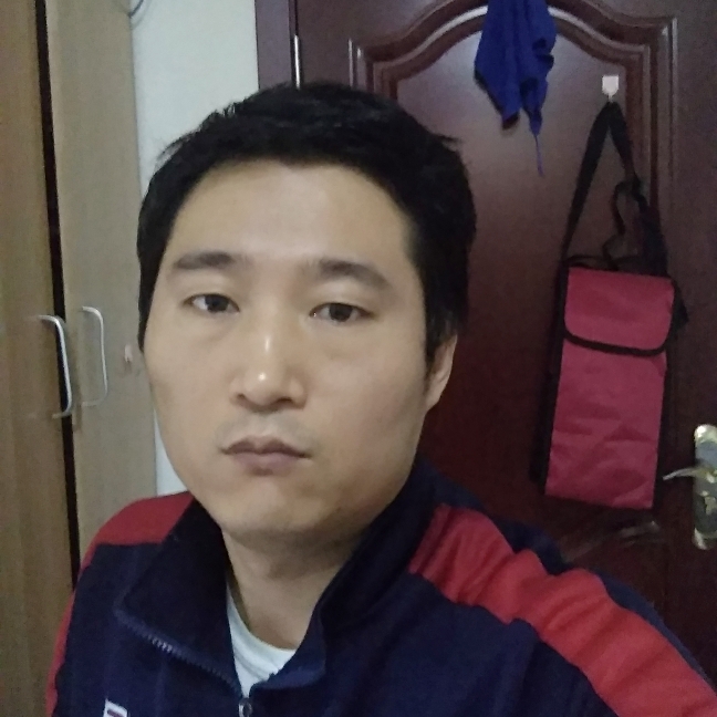风中等你的人的照片
