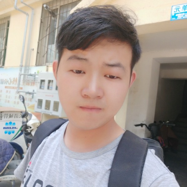 欢呼倾心洛尘的照片