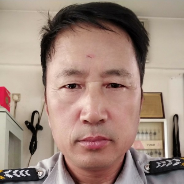 整齐爱冬天的照片