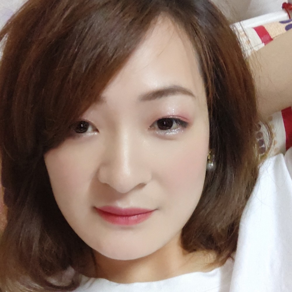 洛尘贤惠的照片