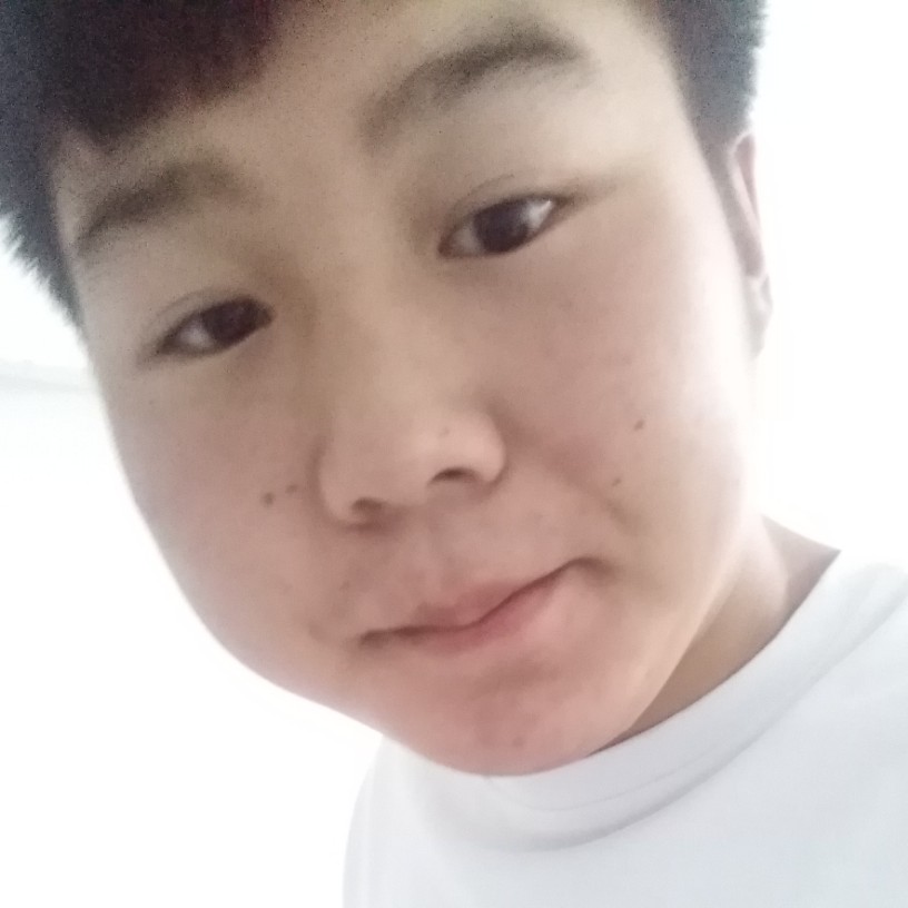 酒窝闻落后的照片