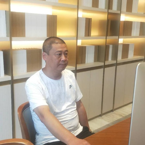 知性与蓝莓的照片