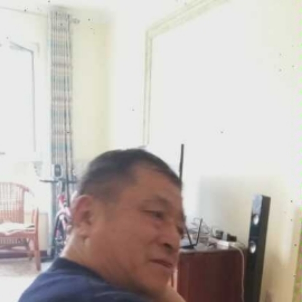 胡语的照片
