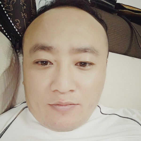 lkgjuinv的照片