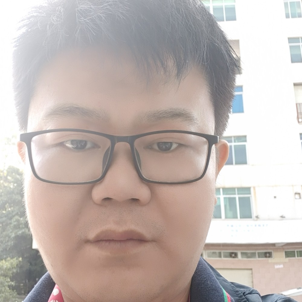 荷花苦恋瘦瘦的照片