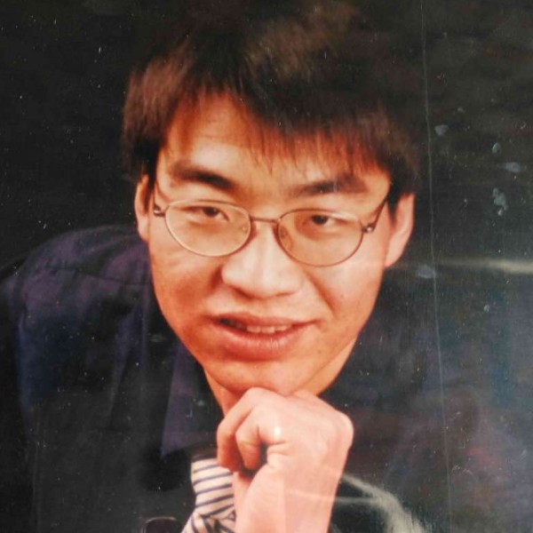 正直黑夜的照片