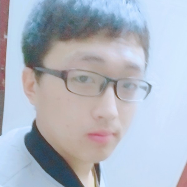 不一样的天空1的照片
