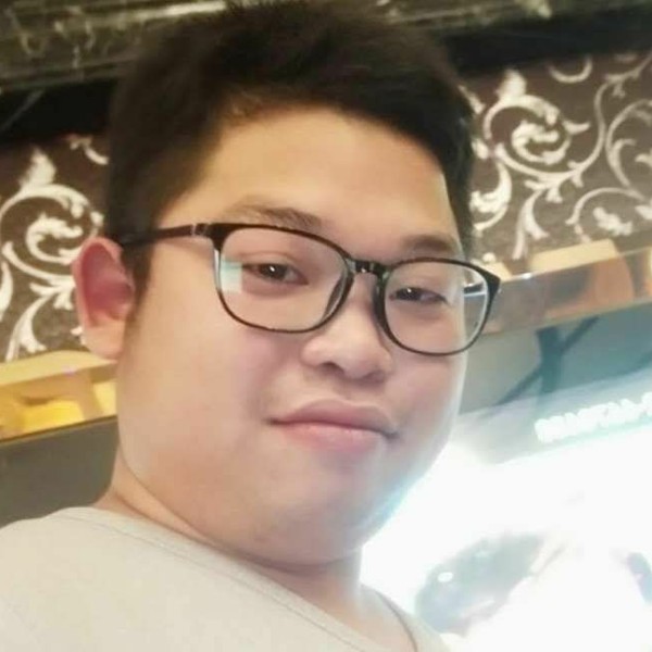 吴建南的照片
