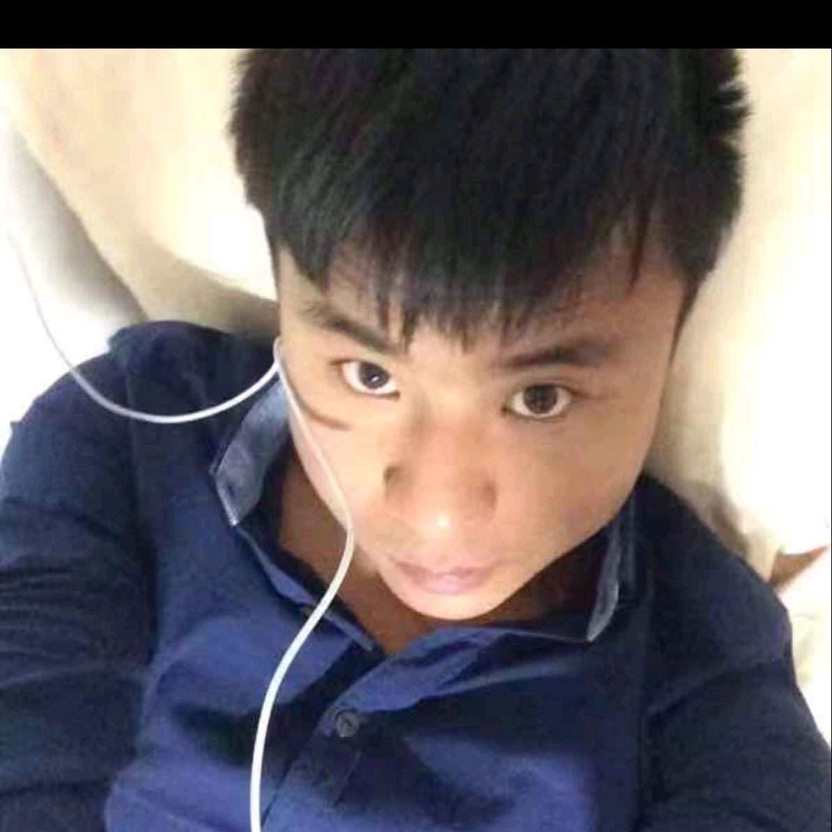 超帅凝眸缱绻的照片