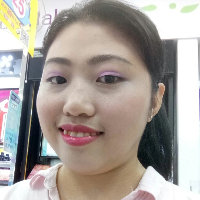 吕小妍的照片