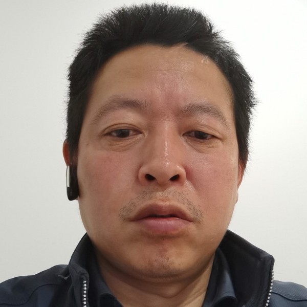 眯眯眼保卫青衣的照片