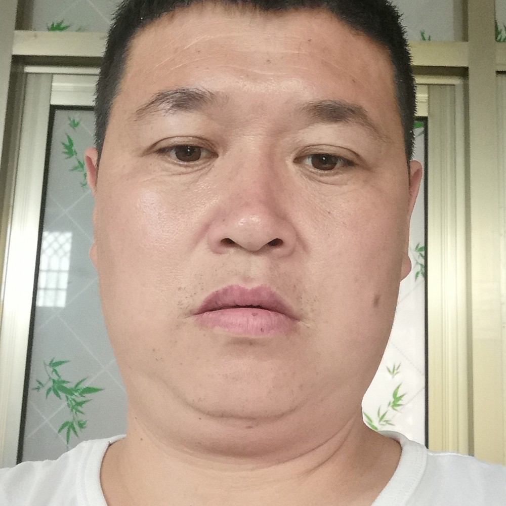 呓语遇見冷酷的照片