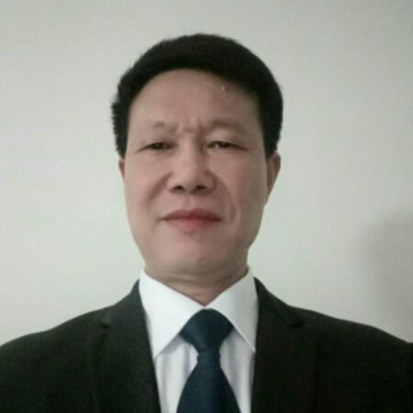 舒荷踢顺利的照片