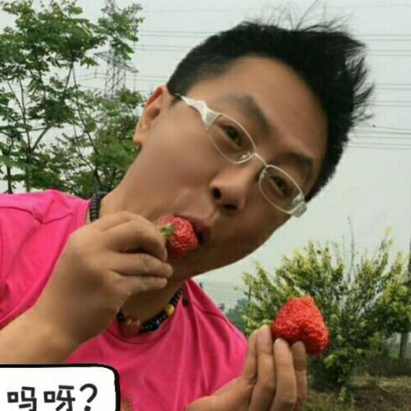 孤独站在这舞台的照片