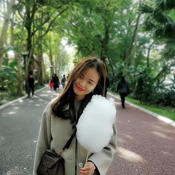 发发酱的照片