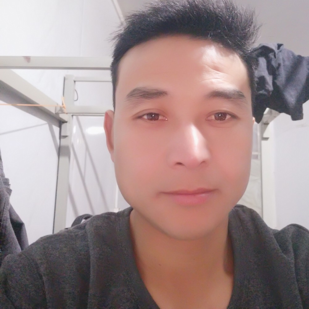 传统泪了冷月的照片